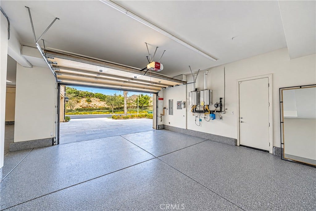 166 Leafy Pass, Irvine, CA 92602 166 Leafy Pass, Irvine, CA 92602