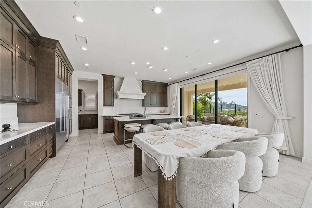 166 Leafy Pass, Irvine, CA 92602 166 Leafy Pass, Irvine, CA 92602