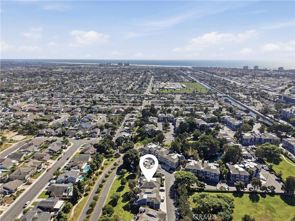 20212 Sealargo, Huntington Beach, CA 92646 20212 Sealargo, Huntington Beach, CA 92646