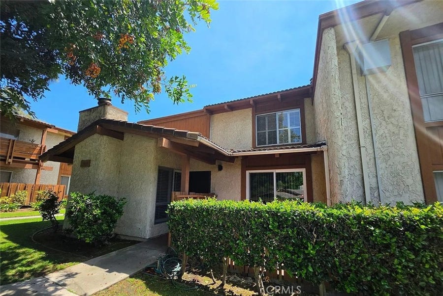 Property photo for 3709 Country Club Drive, #1, Long Beach, CA