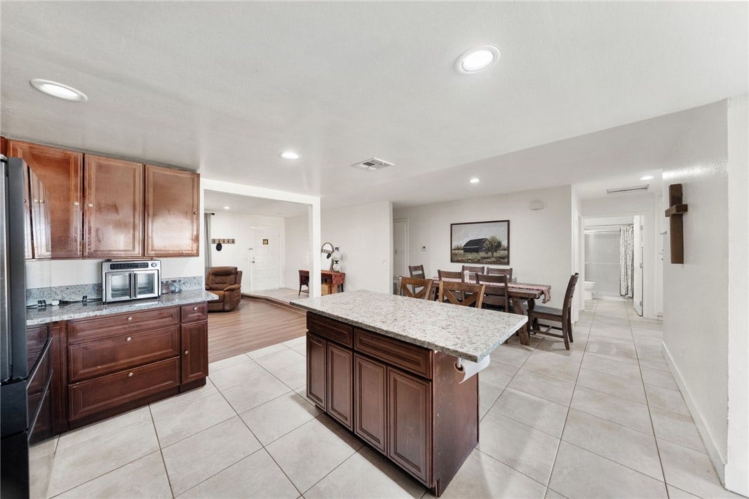 14336 Judy Ann Drive, Riverside, CA 92503 14336 Judy Ann Drive, Riverside, CA 92503