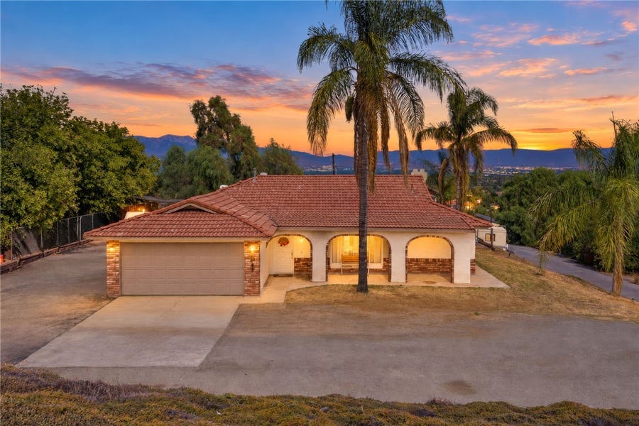 Property photo for 14336 Judy Ann Drive, Riverside, CA