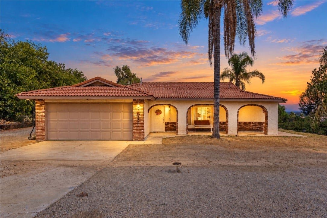 14336 Judy Ann Drive, Riverside, CA 92503 14336 Judy Ann Drive, Riverside, CA 92503