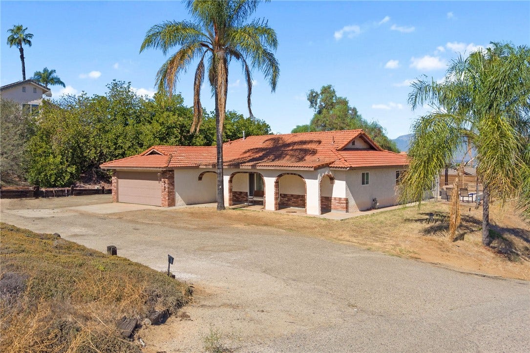 14336 Judy Ann Drive, Riverside, CA 92503 14336 Judy Ann Drive, Riverside, CA 92503