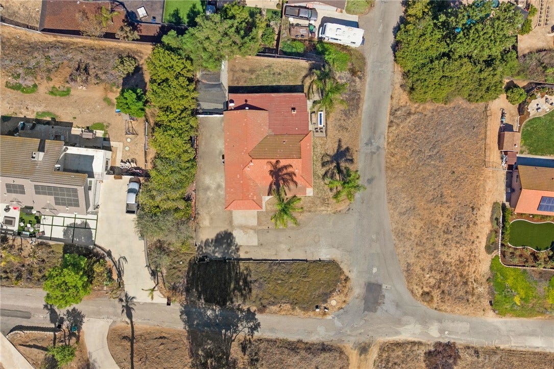 14336 Judy Ann Drive, Riverside, CA 92503 14336 Judy Ann Drive, Riverside, CA 92503