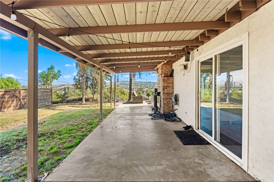 14336 Judy Ann Drive, Riverside, CA 92503 14336 Judy Ann Drive, Riverside, CA 92503