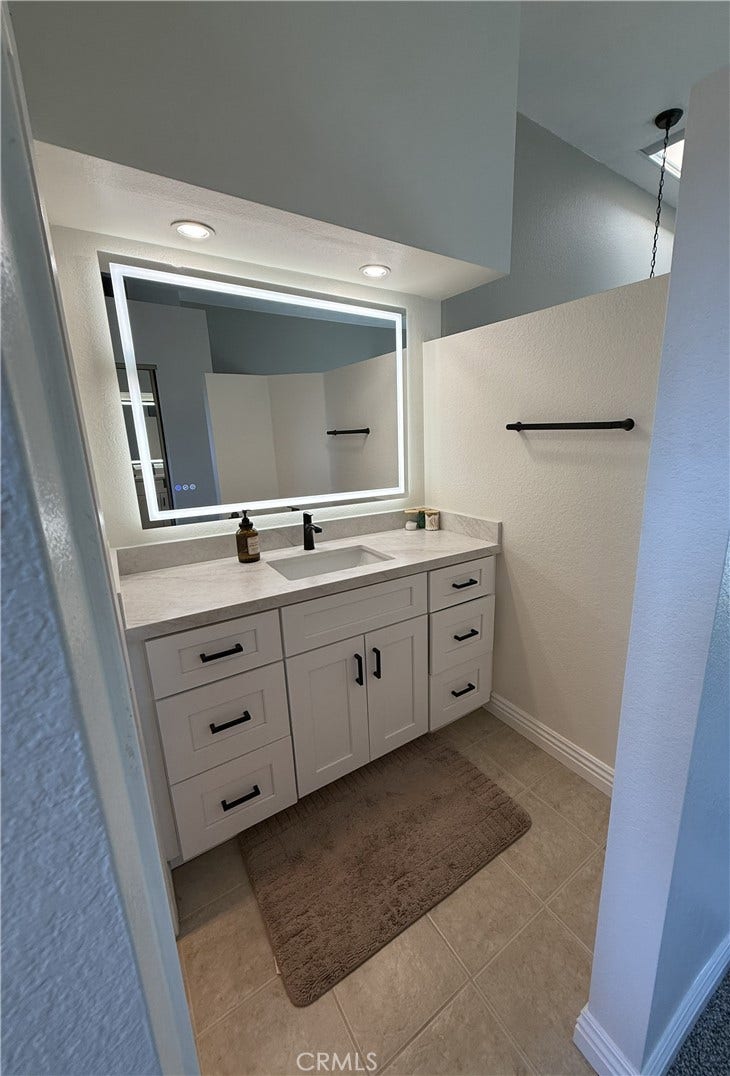 16 Pearl, #207, Laguna Niguel, CA 92677 16 Pearl, #207, Laguna Niguel, CA 92677