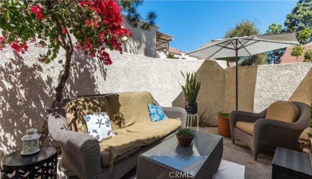 16 Pearl, #207, Laguna Niguel, CA 92677 Enclosed Patio