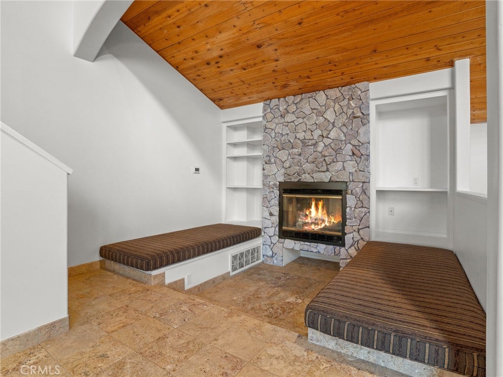 10827 Pacific View, Malibu, CA 90265 10827 Pacific View, Malibu, CA 90265