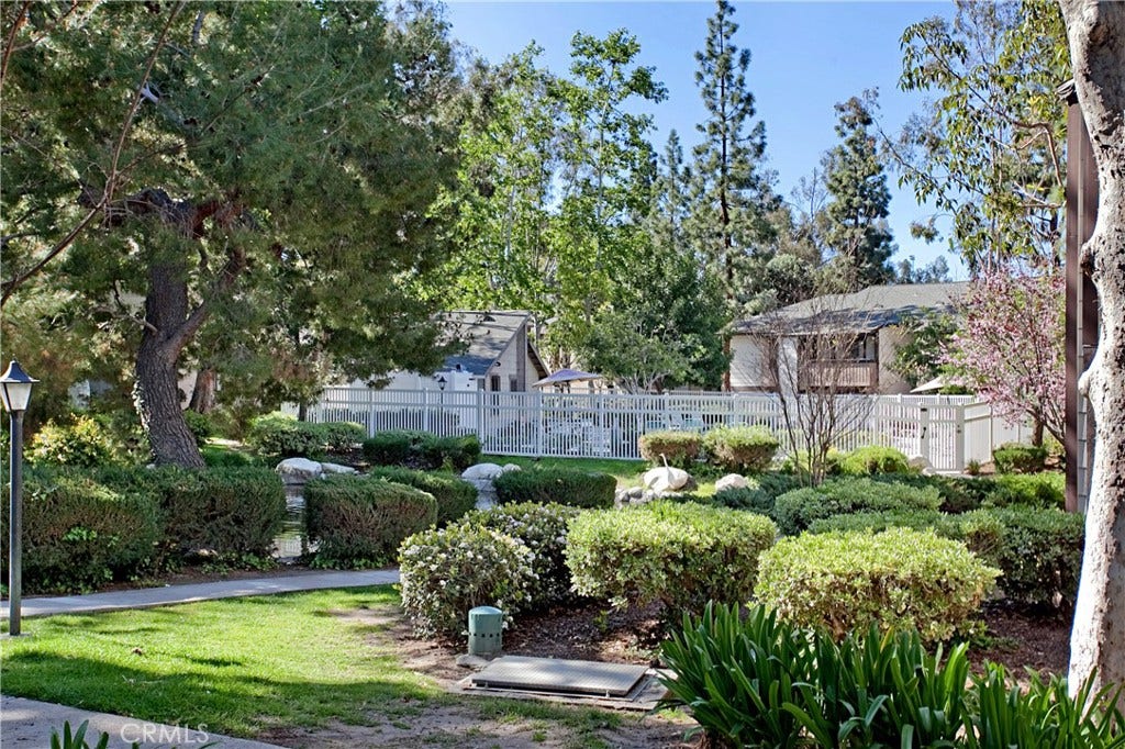 20702 El Toro, #414, Lake Forest, CA 92630 20702 El Toro, #414, Lake Forest, CA 92630