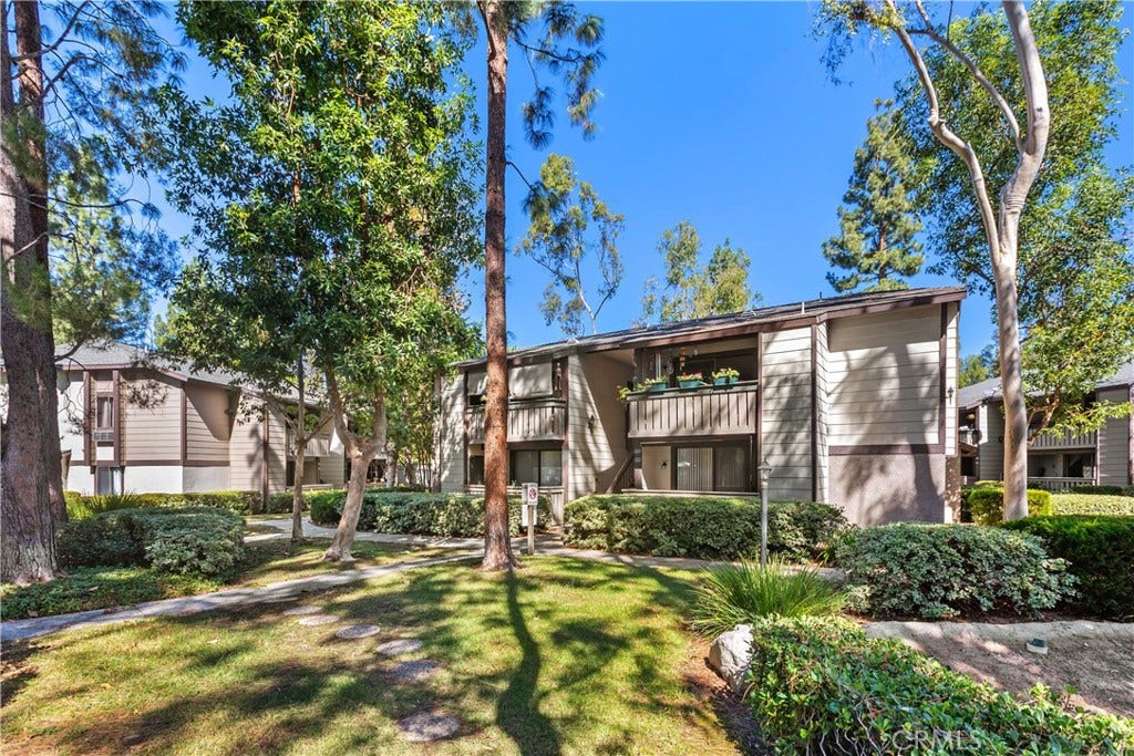 20702 El Toro, #414, Lake Forest, CA 92630 20702 El Toro, #414, Lake Forest, CA 92630