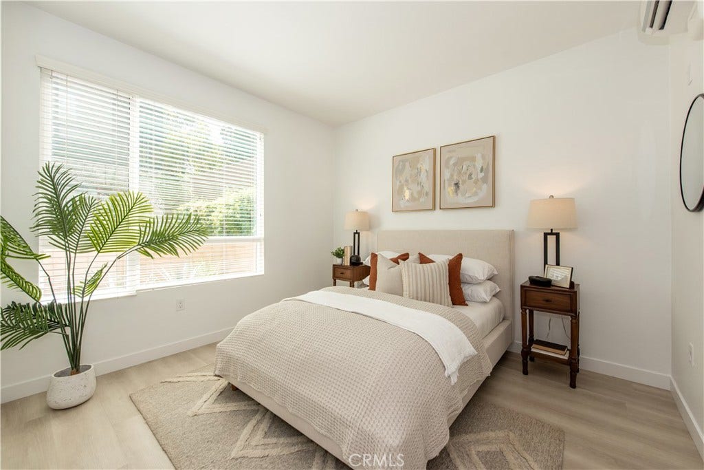 2870 N Glassell Street, Orange, CA 92865 2870 N Glassell Street, Orange, CA 92865