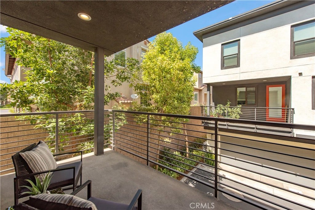 2870 N Glassell Street, Orange, CA 92865 2870 N Glassell Street, Orange, CA 92865
