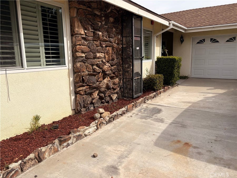 Property photo for 967 W 13th, Upland, CA