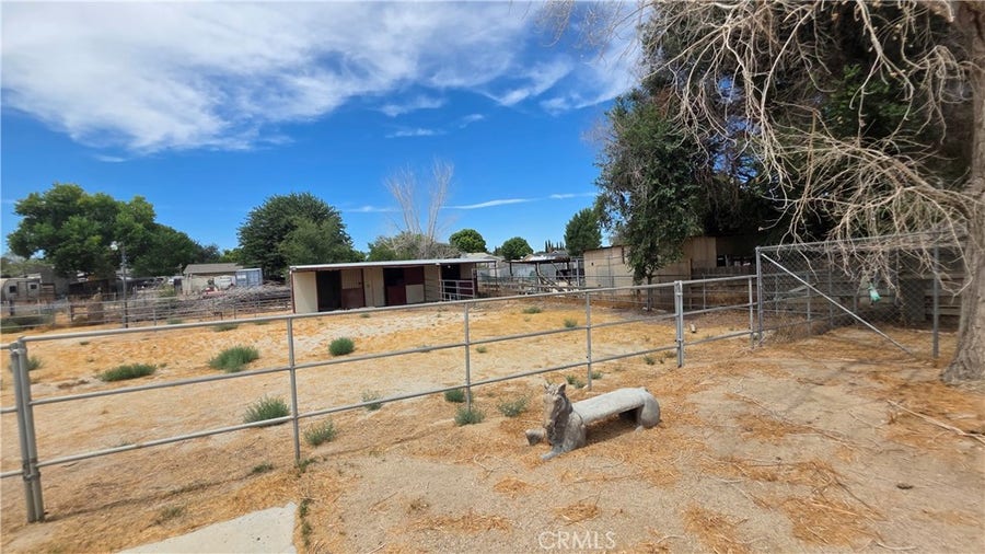Property photo for 36841 96th E, Littlerock, CA
