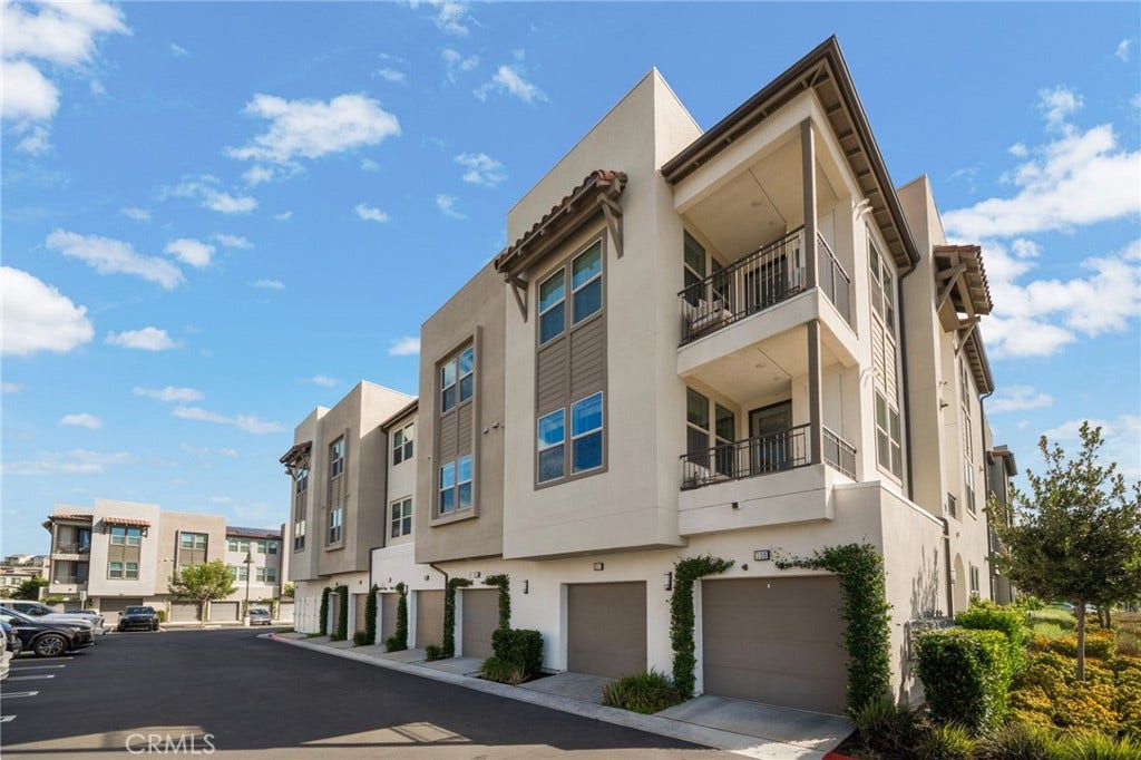1300 Lasso, #203, Rancho Mission Viejo, CA 92694 1300 Lasso, #203, Rancho Mission Viejo, CA 92694