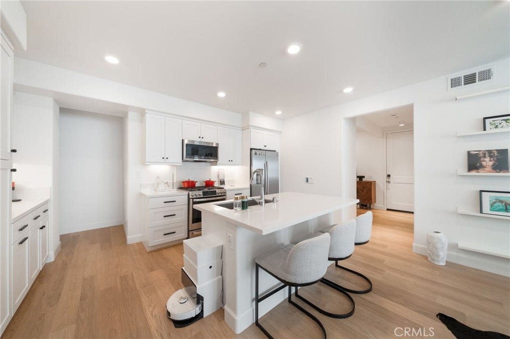 1300 Lasso, #203, Rancho Mission Viejo, CA 92694 1300 Lasso, #203, Rancho Mission Viejo, CA 92694