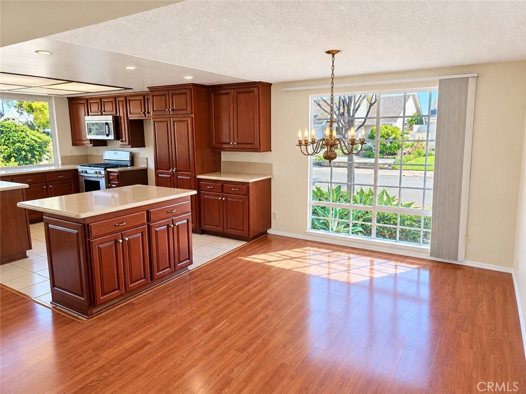 10413 Camden Drive, Cypress, CA 90630 10413 Camden Drive, Cypress, CA 90630