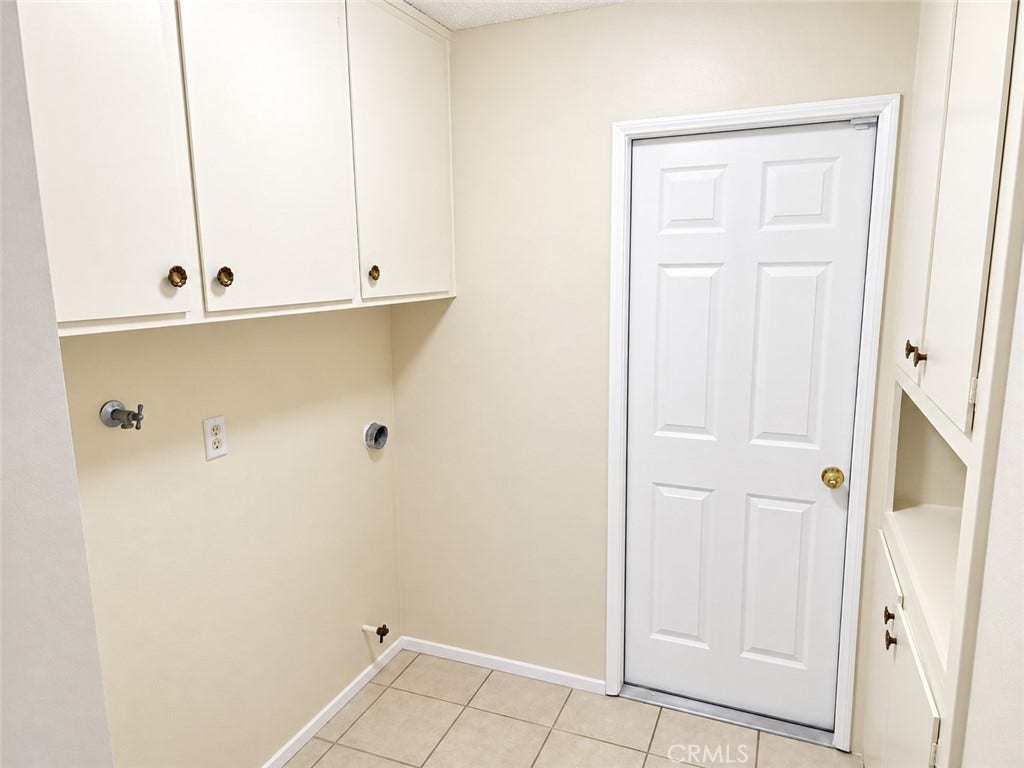 10413 Camden Drive, Cypress, CA 90630 10413 Camden Drive, Cypress, CA 90630