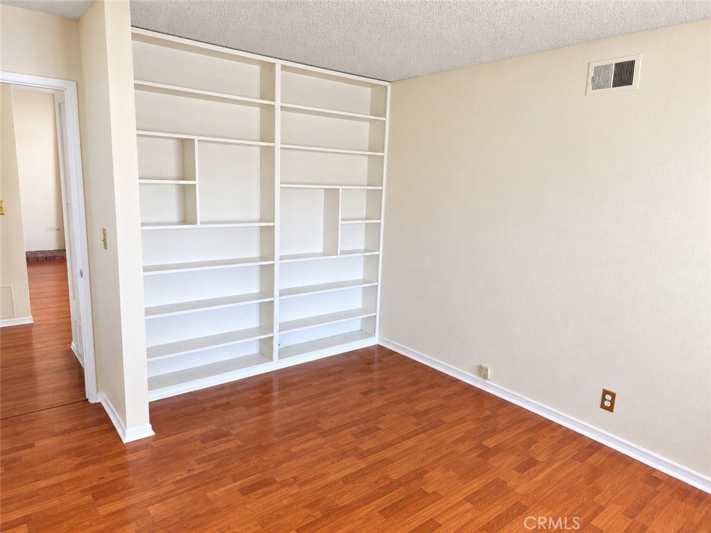 10413 Camden Drive, Cypress, CA 90630 10413 Camden Drive, Cypress, CA 90630