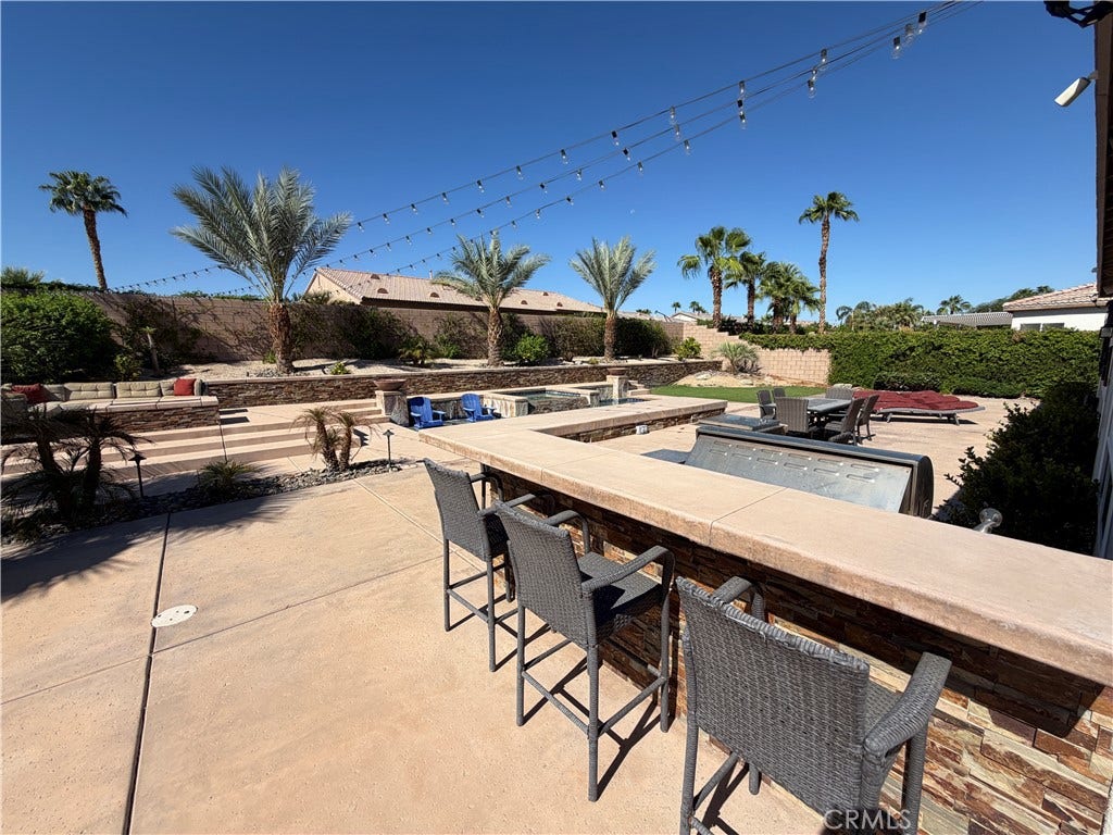 43607 Bordeaux, La Quinta, CA 92253 Seating around BBQ