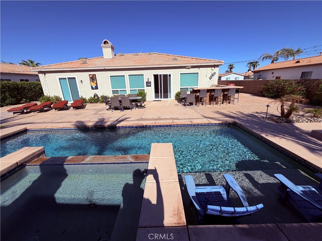 43607 Bordeaux, La Quinta, CA 92253 Pool/Spa/Pool Lounge area