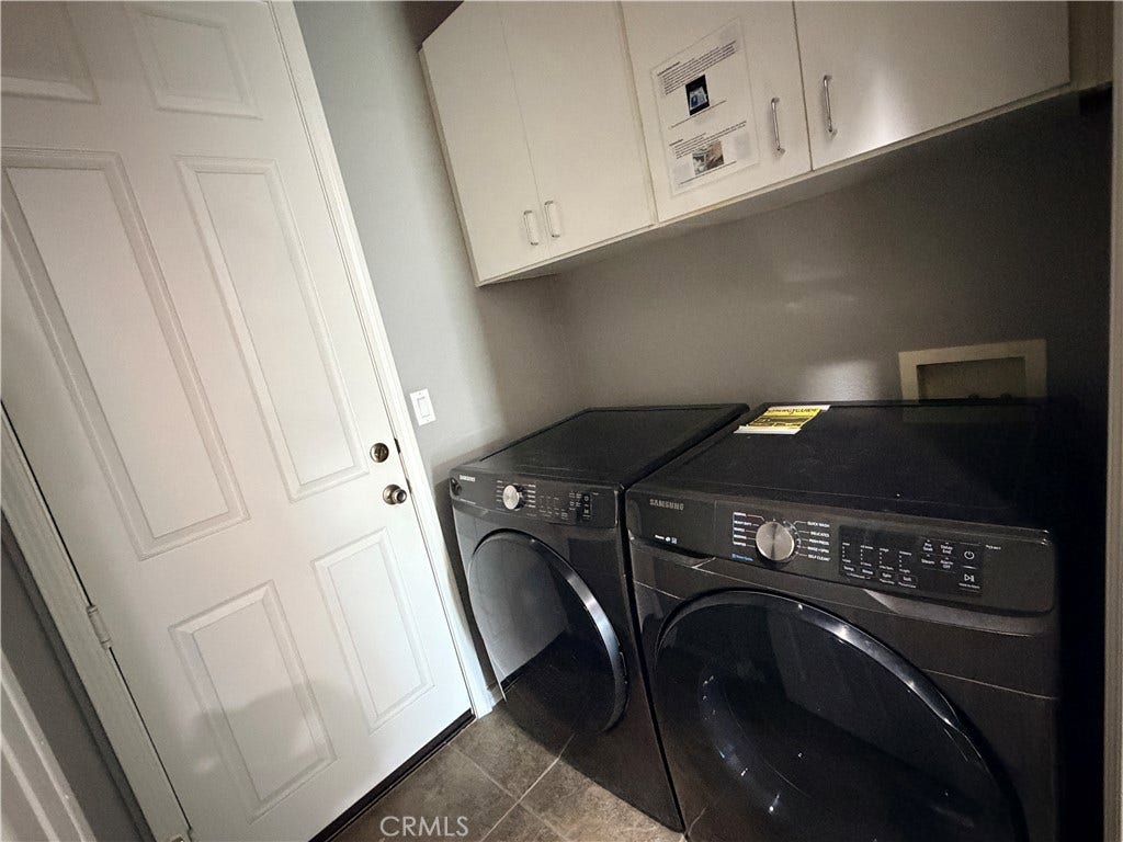 43607 Bordeaux, La Quinta, CA 92253 Separate Laundry Room