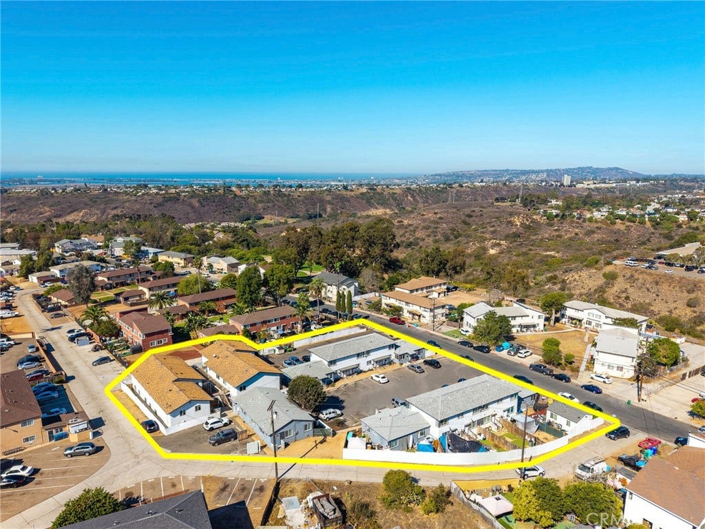 6701 Kelly, San Diego, CA 92111 6701 Kelly, San Diego, CA 92111