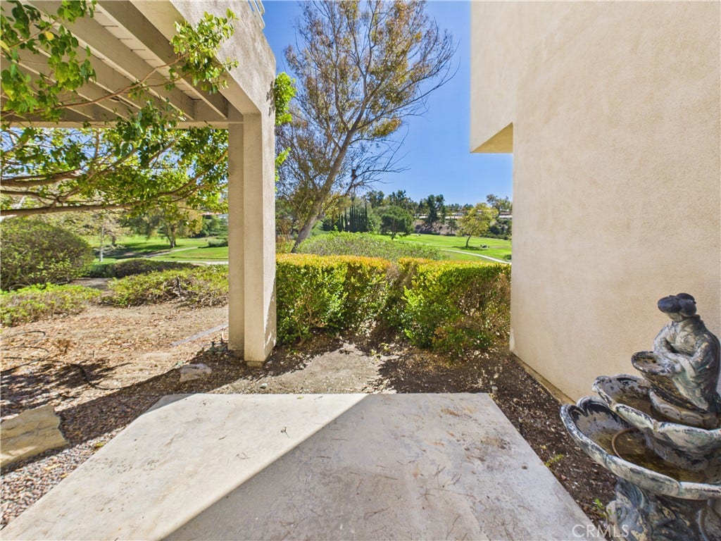 23534 Longmeadow, Mission Viejo, CA 92692 23534 Longmeadow, Mission Viejo, CA 92692