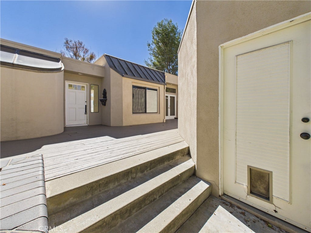 23534 Longmeadow, Mission Viejo, CA 92692 23534 Longmeadow, Mission Viejo, CA 92692