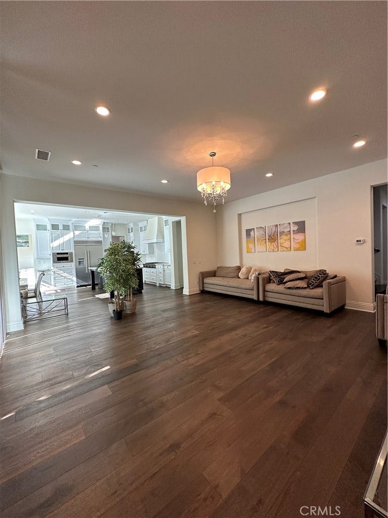 18 Meadow Pl, Tustin, CA 92782 18 Meadow Pl, Tustin, CA 92782