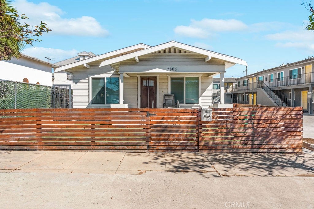 3853 Cherokee, San Diego, CA 92104 3853 Cherokee, San Diego, CA 92104