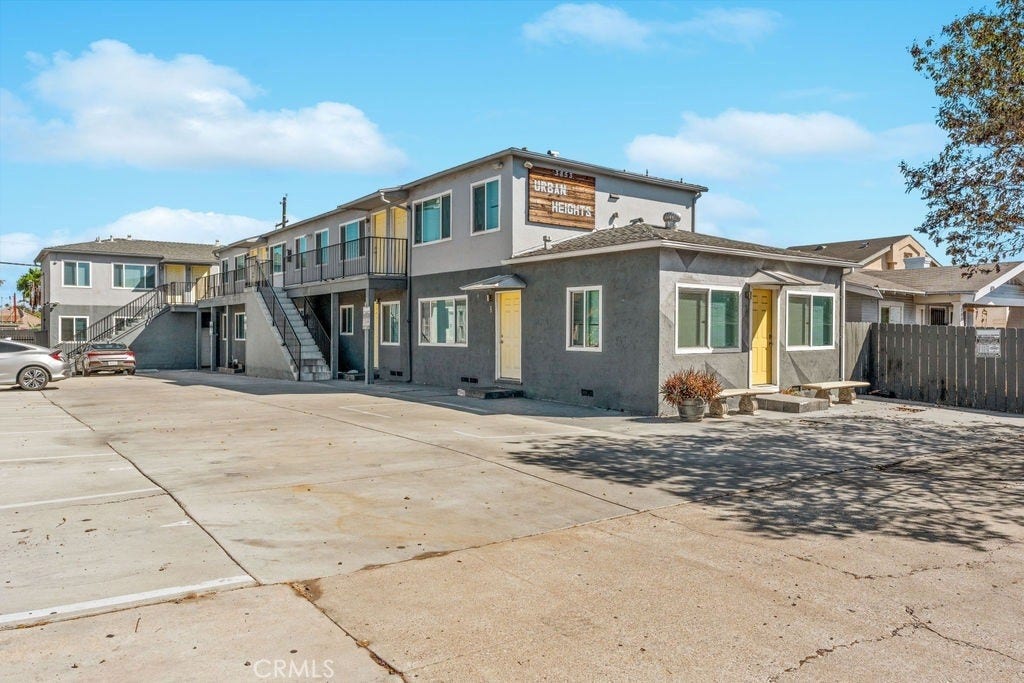 3853 Cherokee, San Diego, CA 92104 3853 Cherokee, San Diego, CA 92104