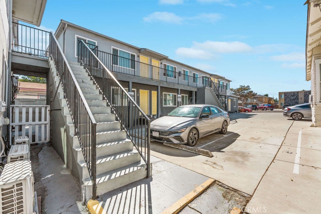 3853 Cherokee, San Diego, CA 92104 3853 Cherokee, San Diego, CA 92104