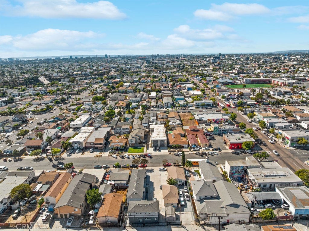 3853 Cherokee, San Diego, CA 92104 3853 Cherokee, San Diego, CA 92104