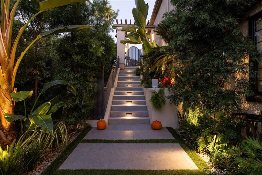 51 Seabrook Cove, Newport Beach, CA 92660 51 Seabrook Cove, Newport Beach, CA 92660