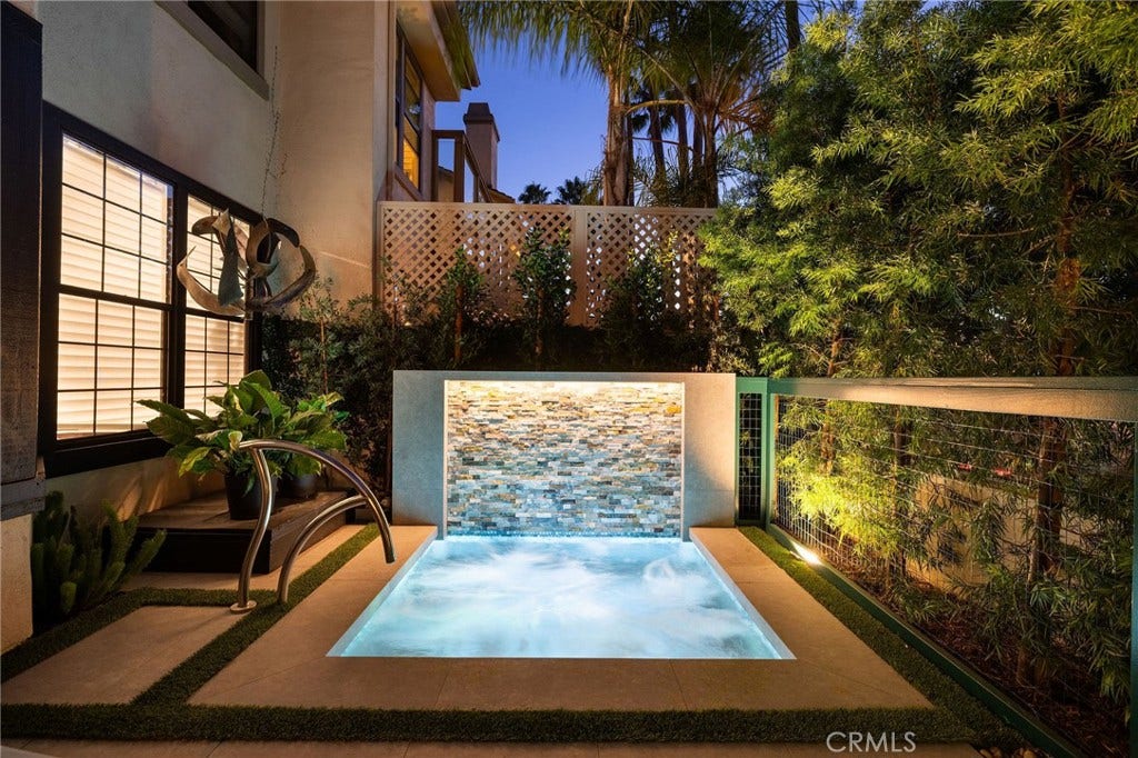 51 Seabrook Cove, Newport Beach, CA 92660 51 Seabrook Cove, Newport Beach, CA 92660