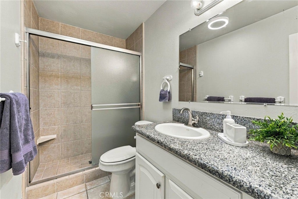 17042 Pacific Coast Highway, #201, Huntington Beach, CA 92649