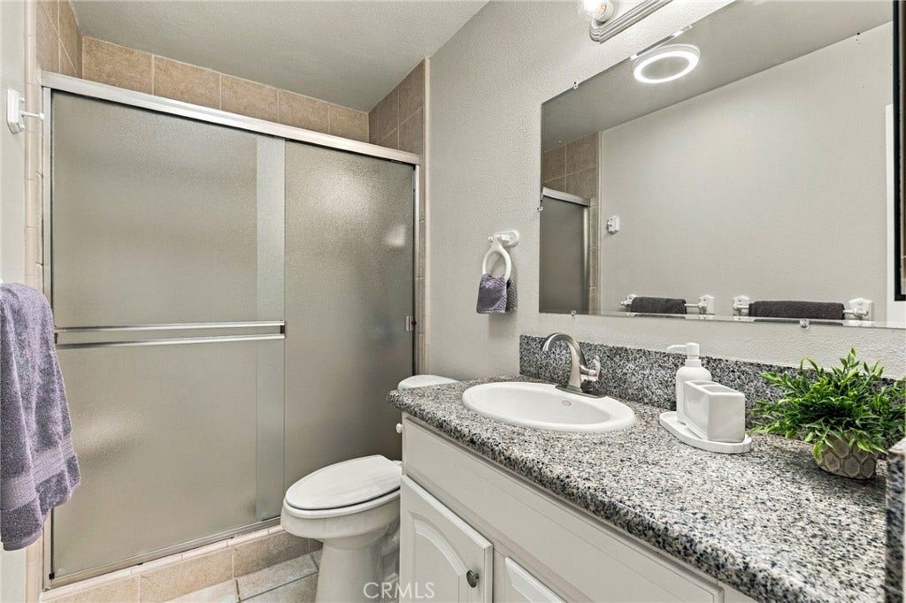 17042 Pacific Coast Highway, #201, Huntington Beach, CA 92649
