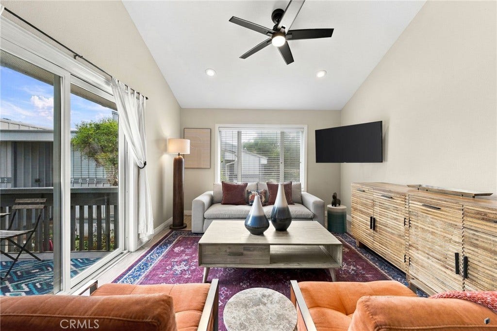 17042 Pacific Coast Highway, #201, Huntington Beach, CA 92649