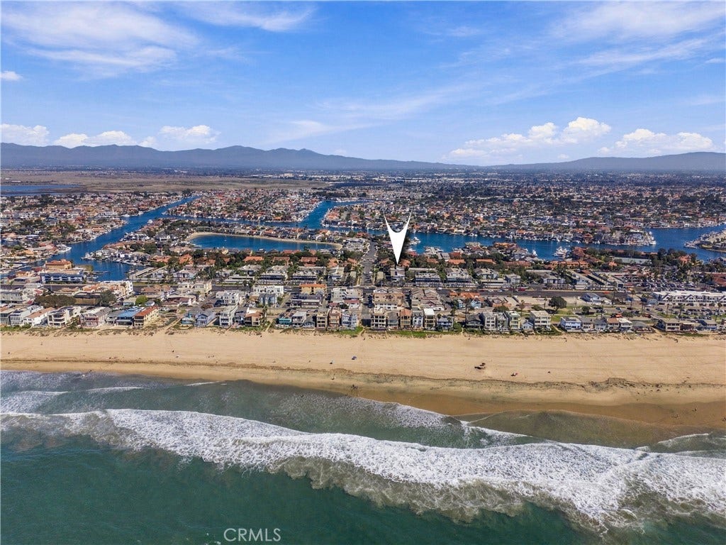 17042 Pacific Coast Highway, #201, Huntington Beach, CA 92649