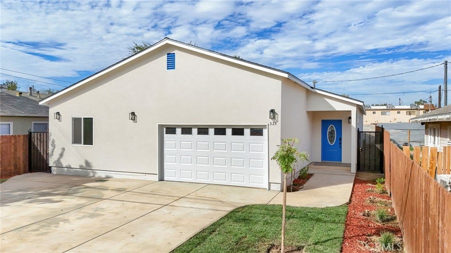 Property photo for 325 Holtby RD, Bakersfield, CA