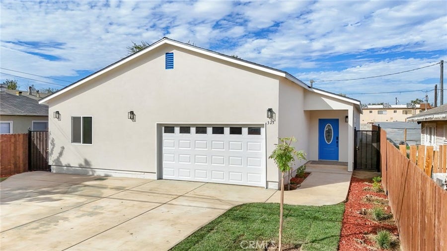 Property photo for 325 Holtby RD, Bakersfield, CA
