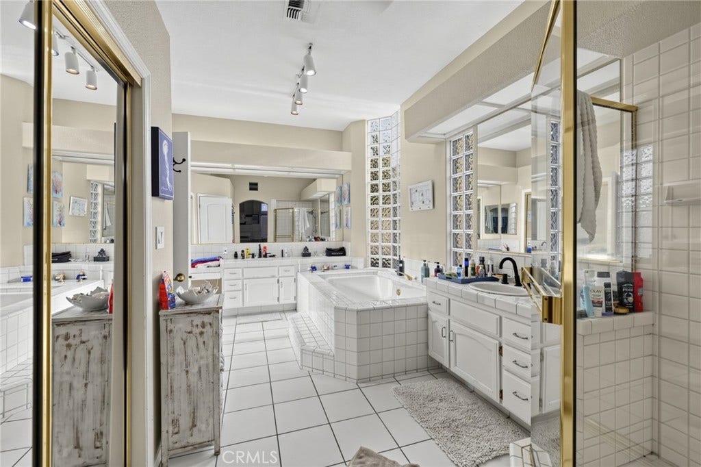 10908 Rockridge, Bakersfield, CA 93311