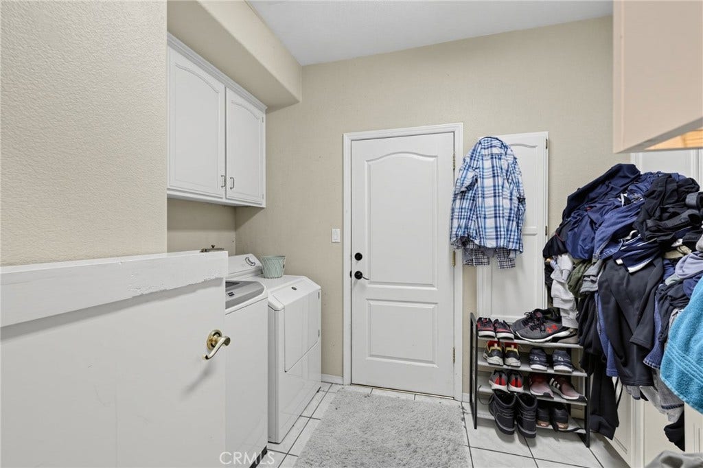 10908 Rockridge, Bakersfield, CA 93311