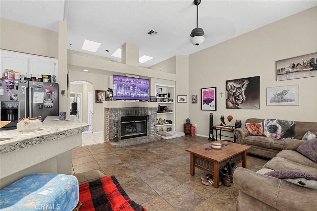 10908 Rockridge, Bakersfield, CA 93311