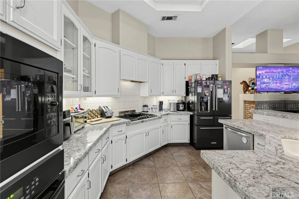 10908 Rockridge, Bakersfield, CA 93311