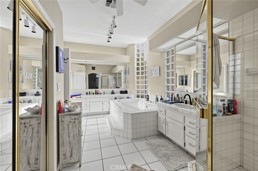 10908 Rockridge, Bakersfield, CA 93311