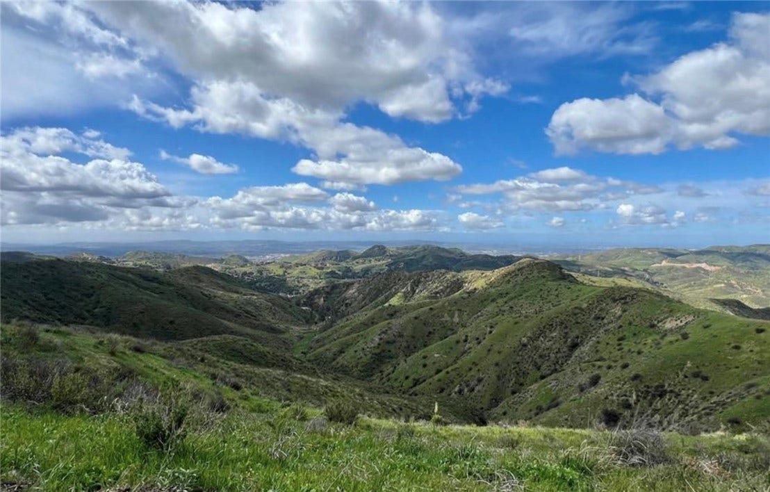 16 Williams Canyon, Silverado, CA 92676 16 Williams Canyon, Silverado, CA 92676