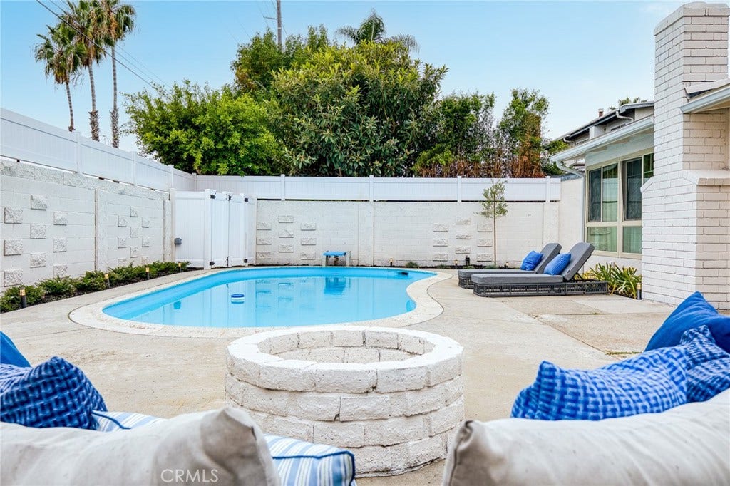 9432 Warbler, Fountain Valley, CA 92708 9432 Warbler, Fountain Valley, CA 92708